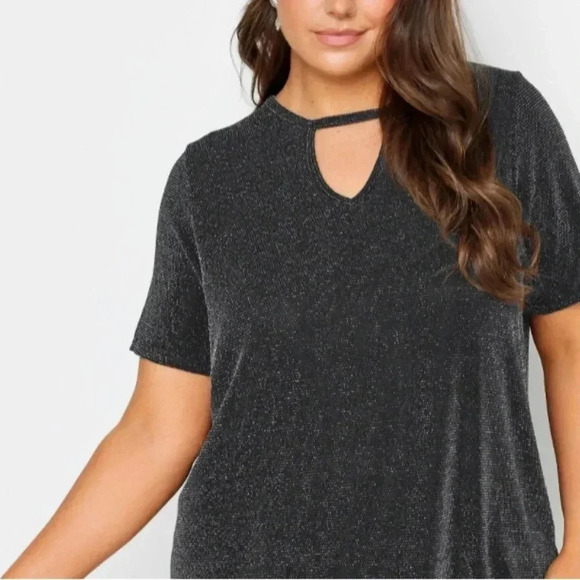 🆕Cut Out High Neck Form Glitter Top 3X🆕 - Picture 1 of 7